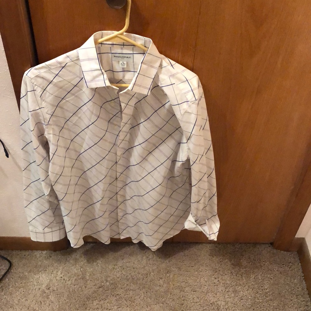 Banana Republic Button Down (M)
